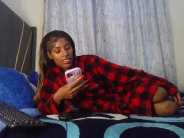 Fl0werssxoxo  live sex cam