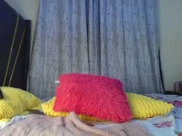 Fl0werssxoxo  live sex cam