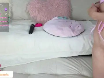 LarisaMaia  live sex cam