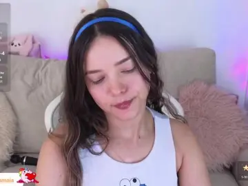 LarisaMaia  live sex cam