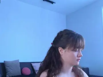 MillaKowal  live sex cam