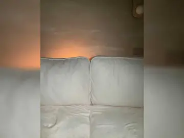 Pekkaboo  live sex cam