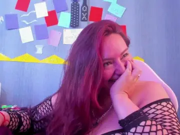 Fuck-megaboobs  live sex cam