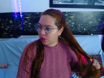 Glory-holes  live sex cam