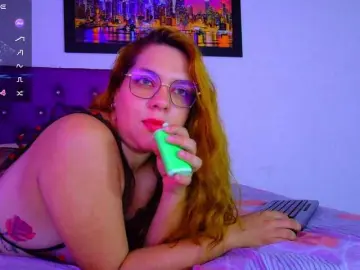 Glory-holes  live sex cam