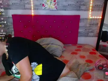 Glory-holes  live sex cam