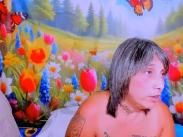 Indianroxy  live sex cam