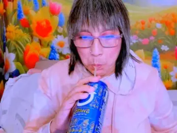 Indianroxy  live sex cam