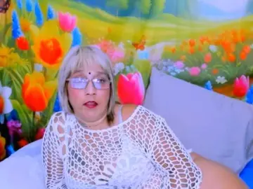 Indianroxy  live sex cam