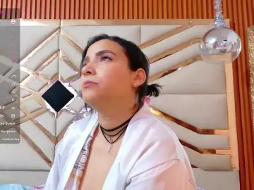 Sluttyandmature  live sex cam