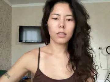 KellyAlvarez  live sex cam