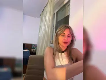 LunaSecret1  live sex cam
