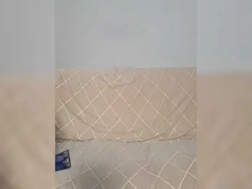 MOON37x  live sex cam