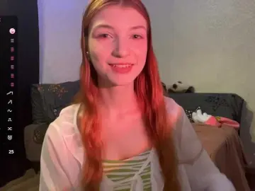 MadonnaVanson  live sex cam