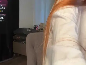 MadonnaVanson  live sex cam