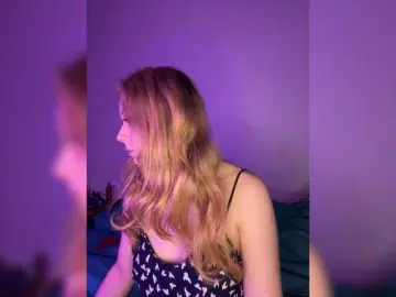 ViveVi  live sex cam