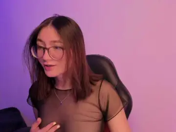 Haannathompsoon  live sex cam
