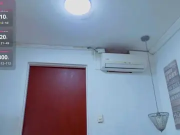 Halaia1  live sex cam