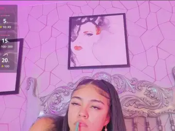 Halaia1  live sex cam