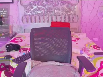 Halaia1  live sex cam