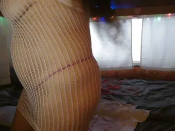 Illymaus  live sex cam