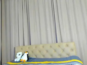 Lesyalis  live sex cam