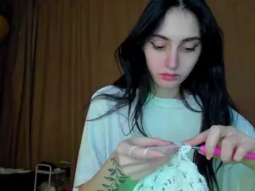 Lesyalis  live sex cam