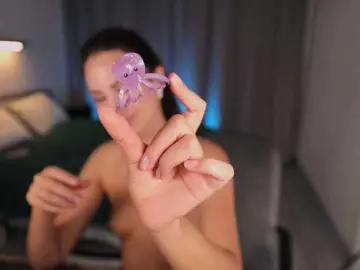 Pippalee  live sex cam