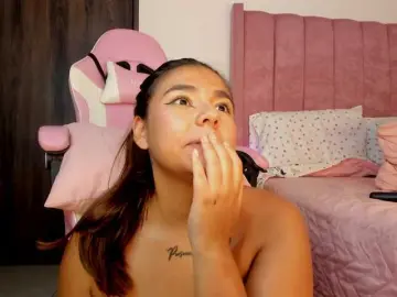 Alicethunder  live sex cam