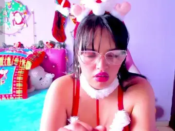 Cristaln07  live sex cam