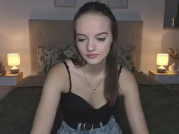 Cutie-meoow  live sex cam