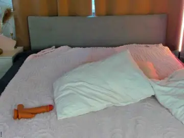 Debra-Wade  live sex cam