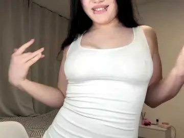 DiaphanousDream  live sex cam