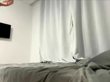DiaphanousDream  live sex cam