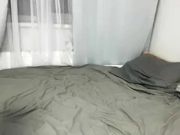 DiaphanousDream  live sex cam