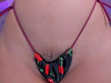 KatieNolanX  live sex cam