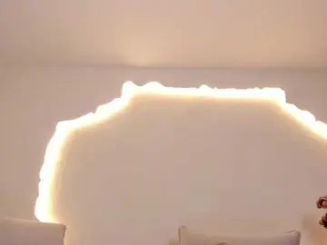 KatieNolanX  live sex cam