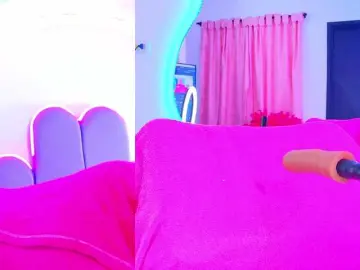 NathaxaLeans  live sex cam