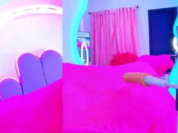 NathaxaLeans  live sex cam