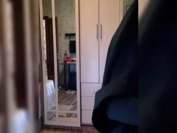 OkSunaMoon  live sex cam
