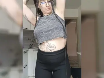 Miss-l0ve  live sex cam