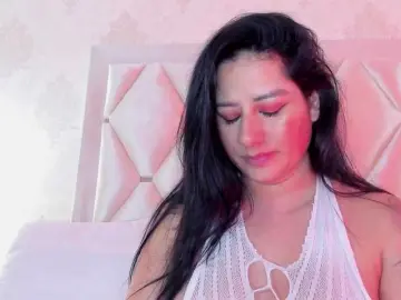 Selenecarter  live sex cam