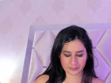 Selenecarter  live sex cam