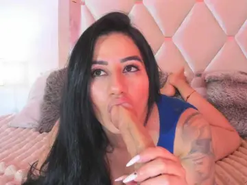 Selenecarter  live sex cam