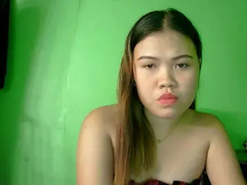 Sexykesha11  live sex cam