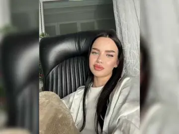 EvaDesire  live sex cam