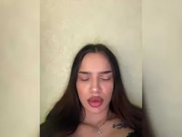 EvaDesire  live sex cam