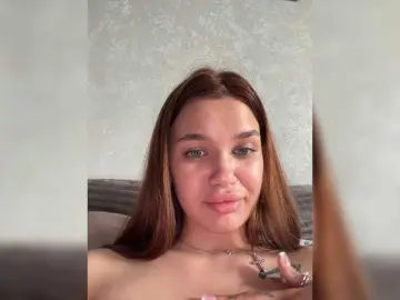 EvaDesire  live sex cam
