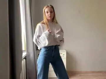 PinkPetal  live sex cam