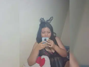 Princesslilyrosie  live sex cam